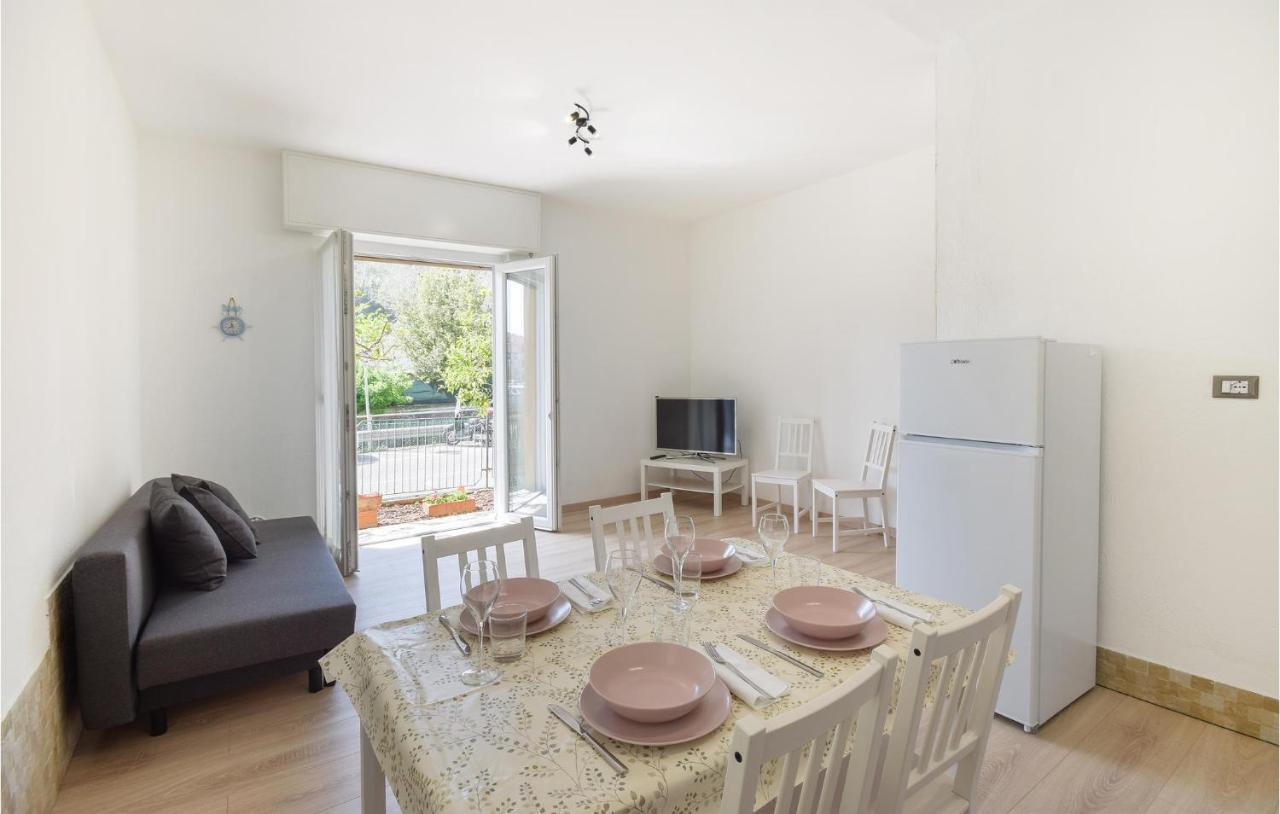 Amazing Apartment In Rapallo With Kitchen Экстерьер фото